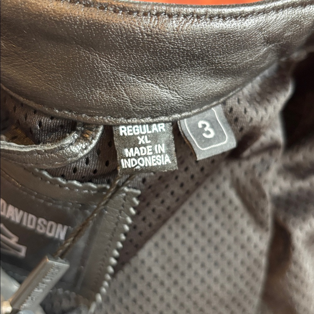 NWT Harley-Davidson Mens Layering System Captains Leather Jacket Size XL 98022 - Picture 16 of 16
